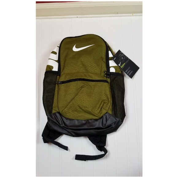 nike green and black backpack
